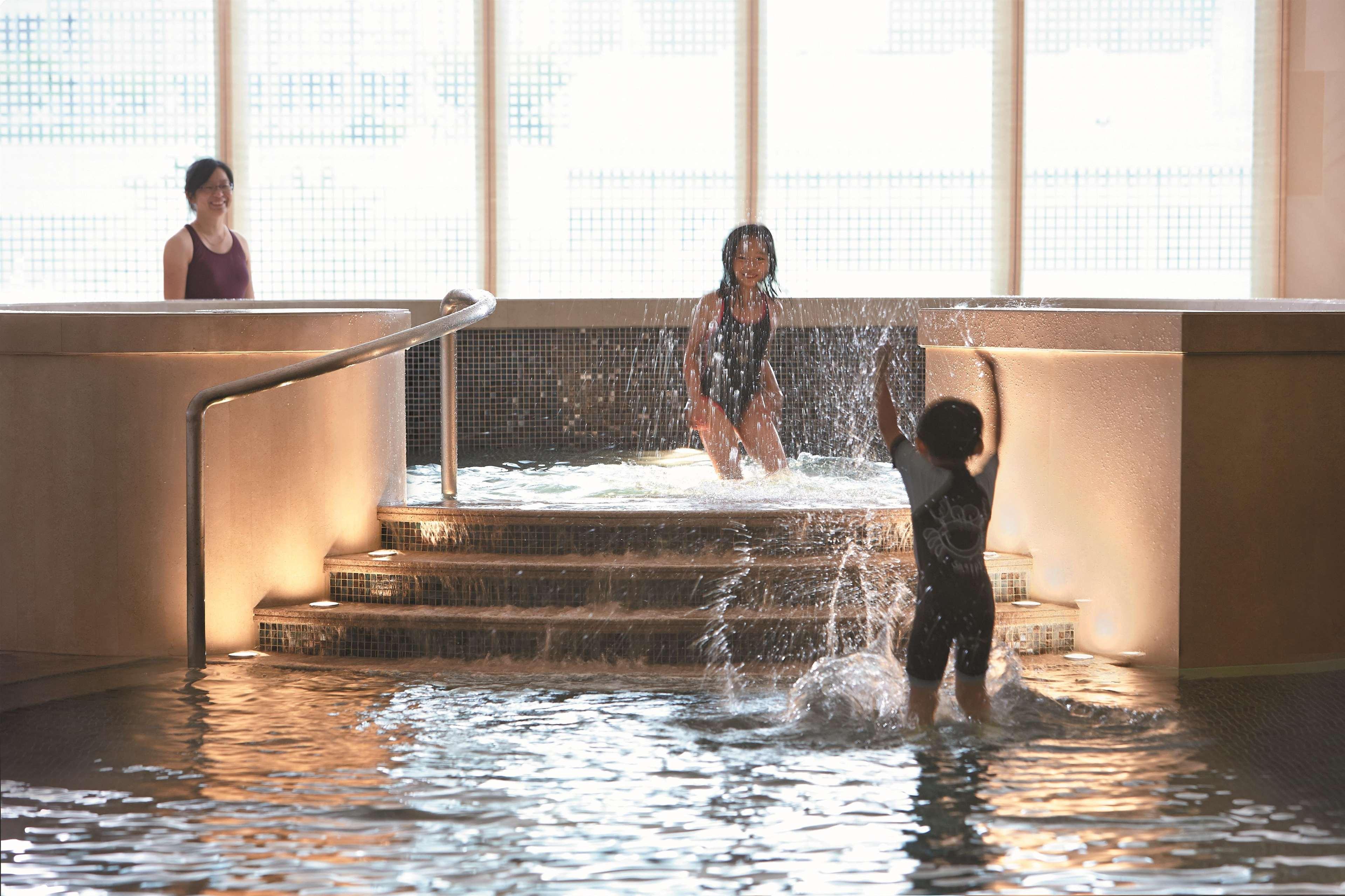 Kerry Hotel, By Shangri-la - 5 Kilometers To The Forbidden Hotel 5*
